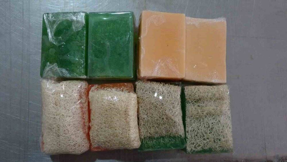 Akne ve sivilceleri yok ediyor