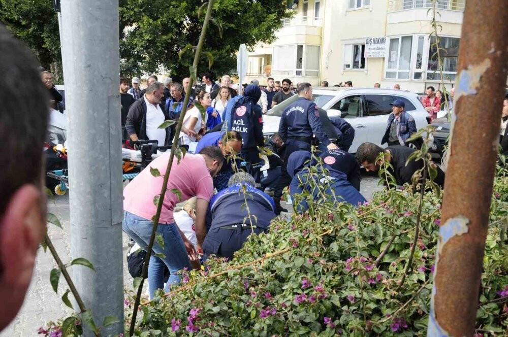 Depremzedeler kaza geçirdi: 3 ölü, 4 yaralı