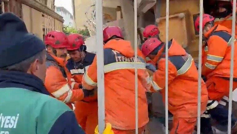 İğneyle kuyu kazar gibi çalıştılar: 20 saat sonra çıkarttılar