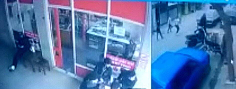 Sopalı bıçaklı kavga iş yerine taştı