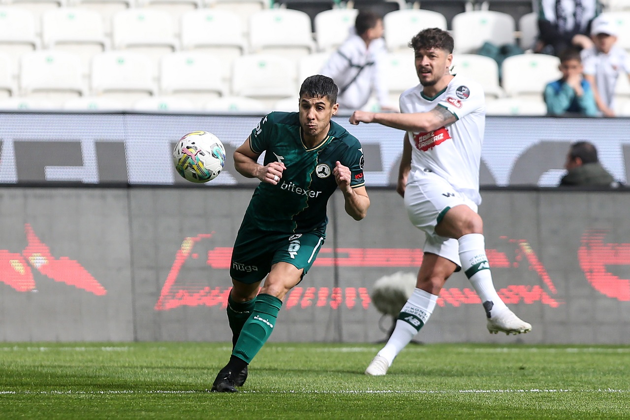 aa-20230305-30483840-30483838-arabamcom-konyaspor-bitexen-giresunspor-1.jpg