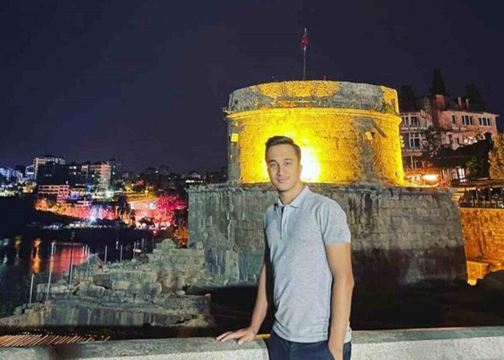 Asker eğlencesi dönüşü kazada can verdi