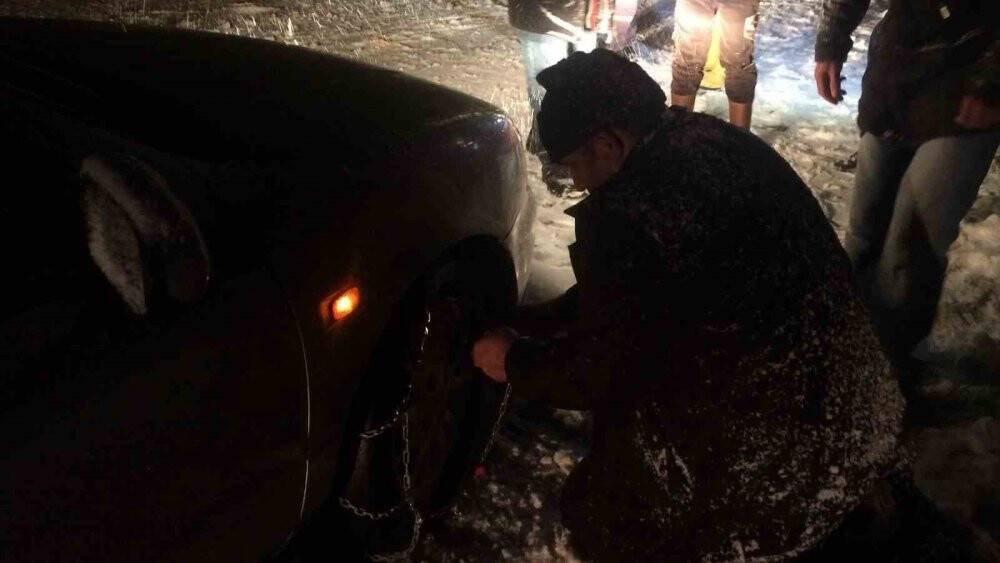 Antalya-Konya karayolunda kar yağışı