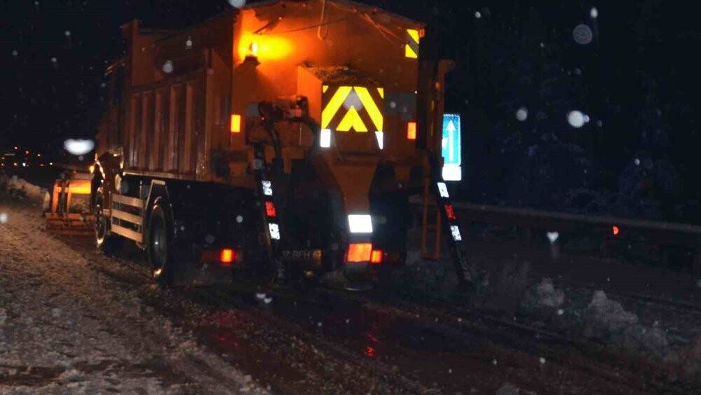 Antalya-Konya karayolunda kar yağışı