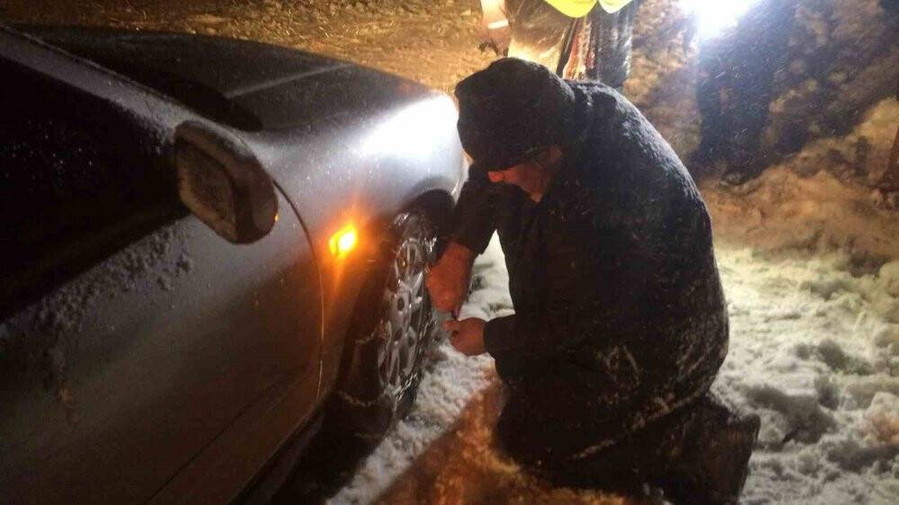 Antalya-Konya karayolunda kar yağışı