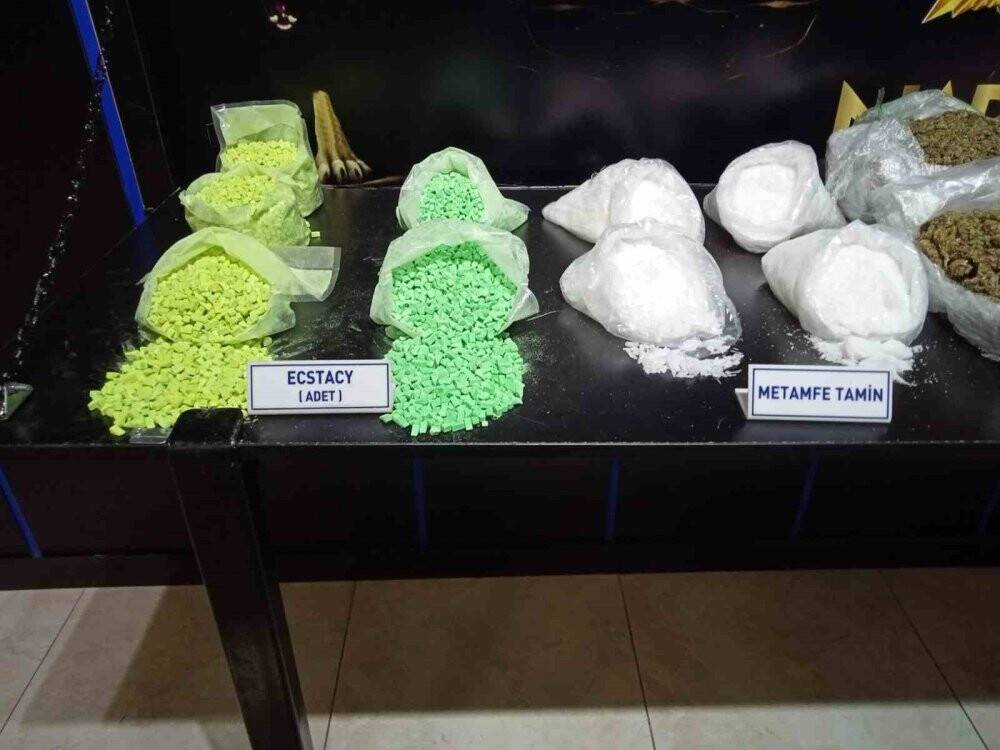 Başkentte narkotik operasyonunda 43 zehir taciri tutuklandı