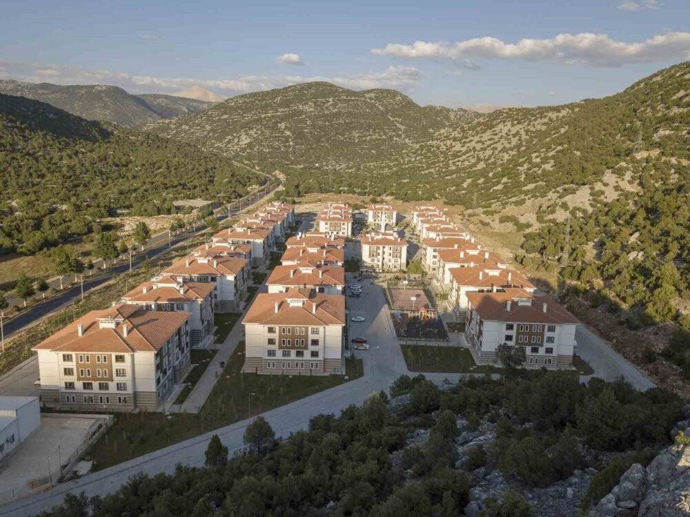 Ara verilen "İlk Evim, İlk  İş Yerim" projesinde merak edilenler