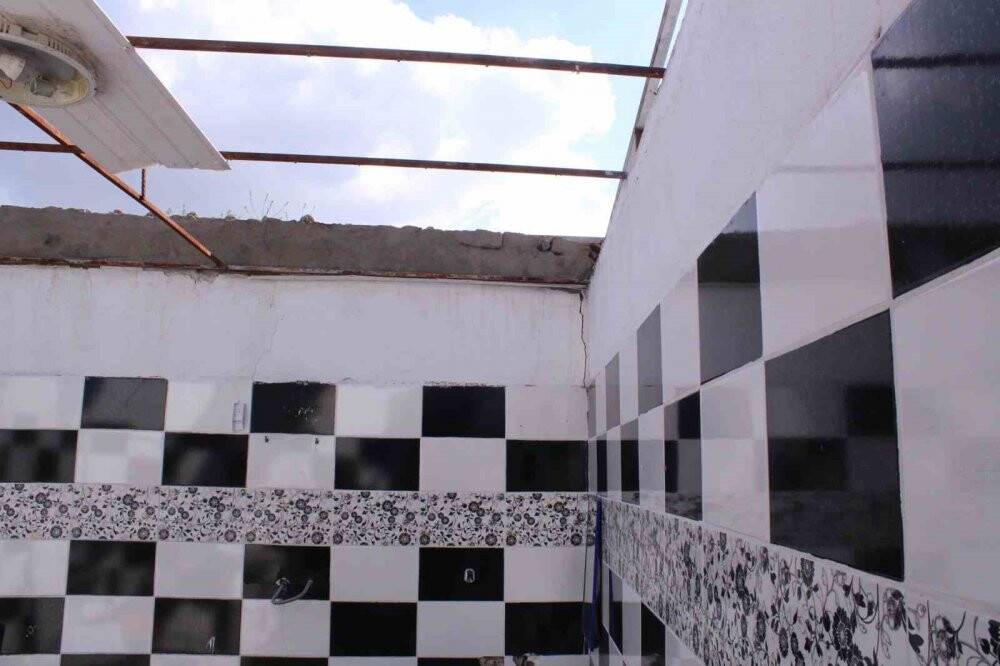 Hırsızlar evi çaldı