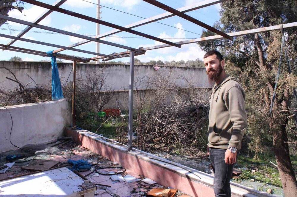 Hırsızlar evi çaldı