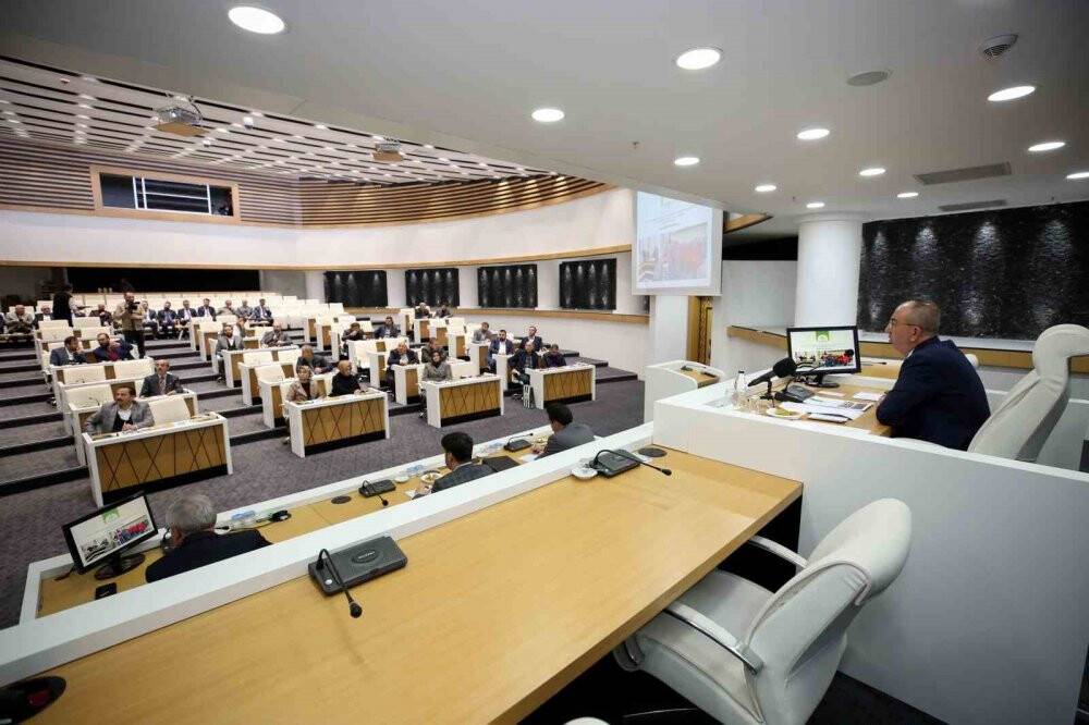 Meram Belediye Başkanı Mustafa Kavuş: Bin konteynerlik kent kuruyoruz