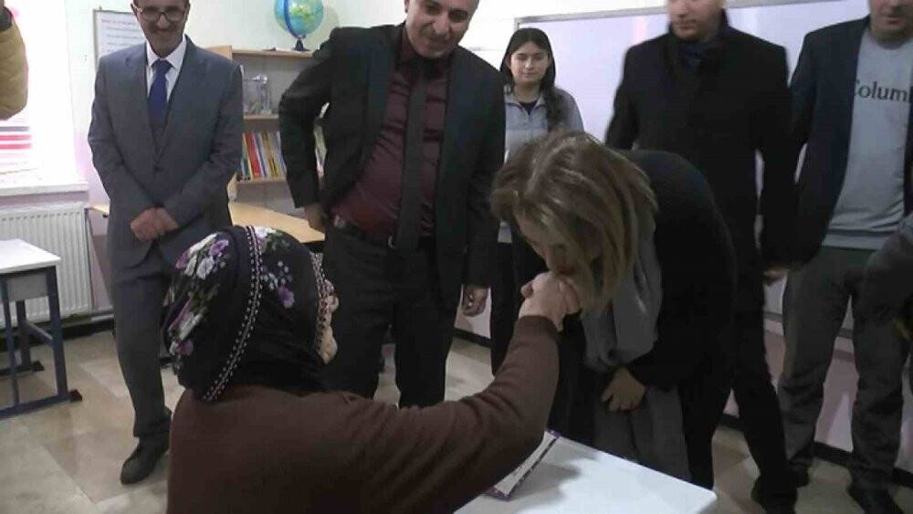 74 yılda yapamadığını 1 ayda yaptı