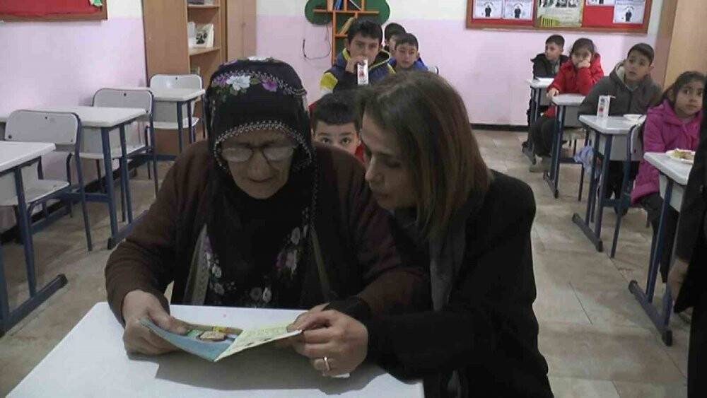 74 yılda yapamadığını 1 ayda yaptı