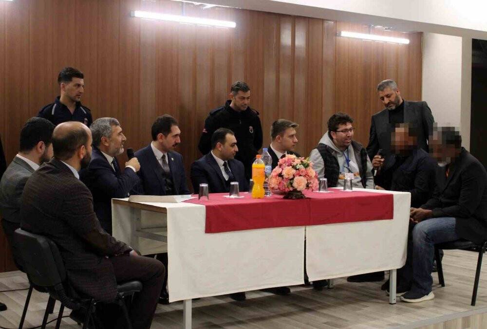 Yabancı uyruklu 2 mahkûm İslamiyet’i seçti