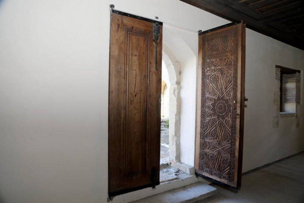 600 yıllık tarihi camii ibadete açılıyor