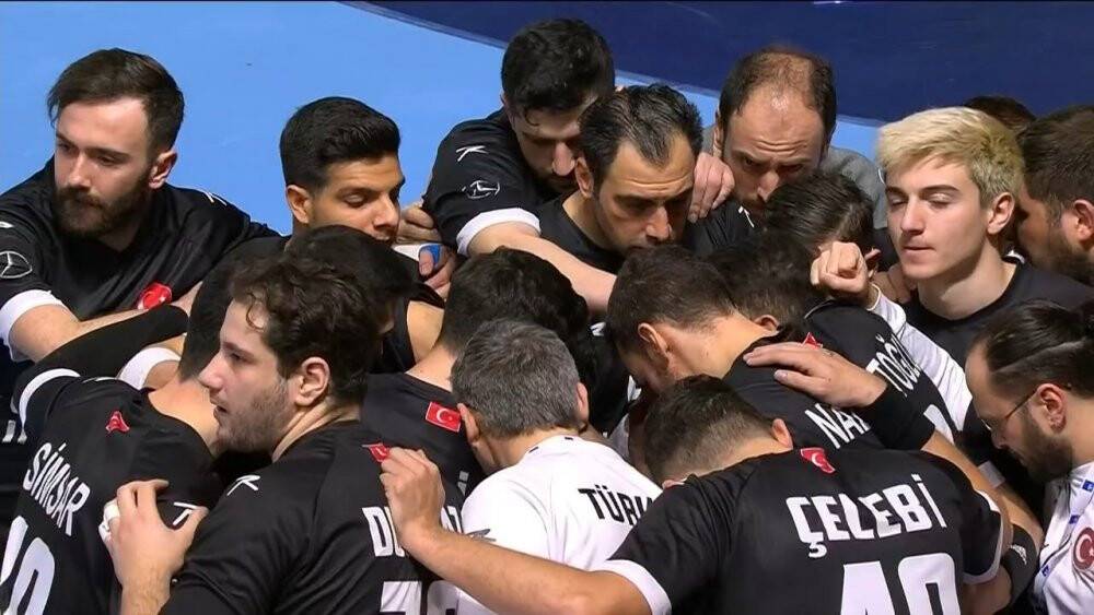 A Milli Erkek Hentbol Takımı, Konya'ya galibiyetle dönüyor