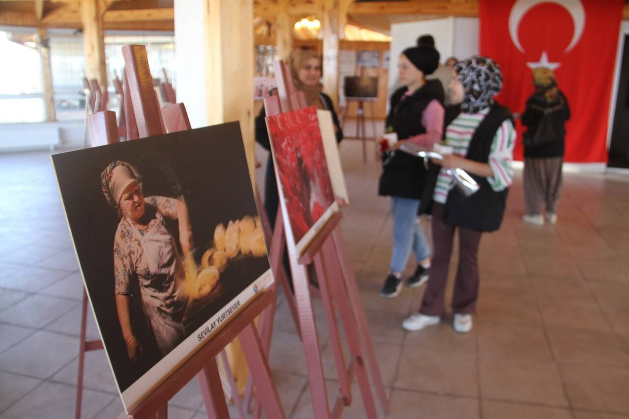 aa-20230309-30521732-30521728-beysehirde-kadin-gozuyle-kadina-dair-fotograf-yarismasi-sonuclandi.jpg