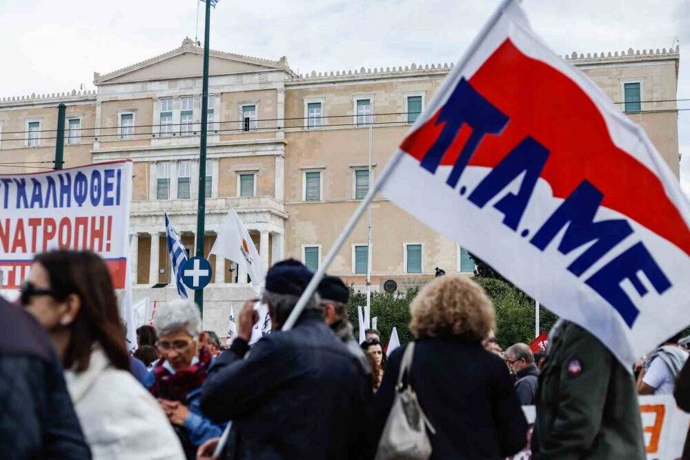 Yunanistan’da tren kazası protestoları devam ediyor