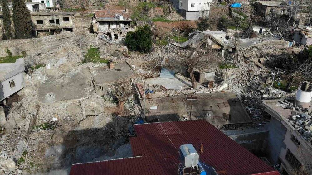 Asrın felaketi Hatay’da bir köyü yerle bir etti