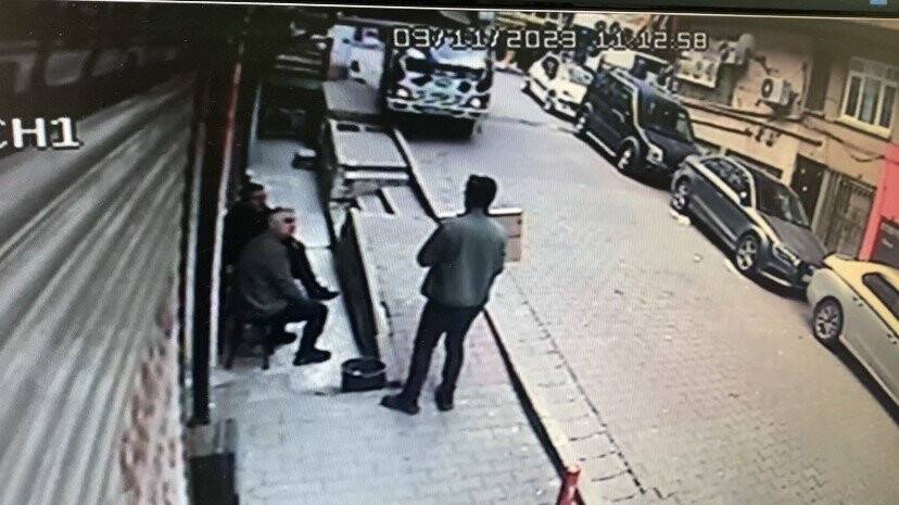 İstanbul’da dehşet anları: Kıl payı kurtuldular