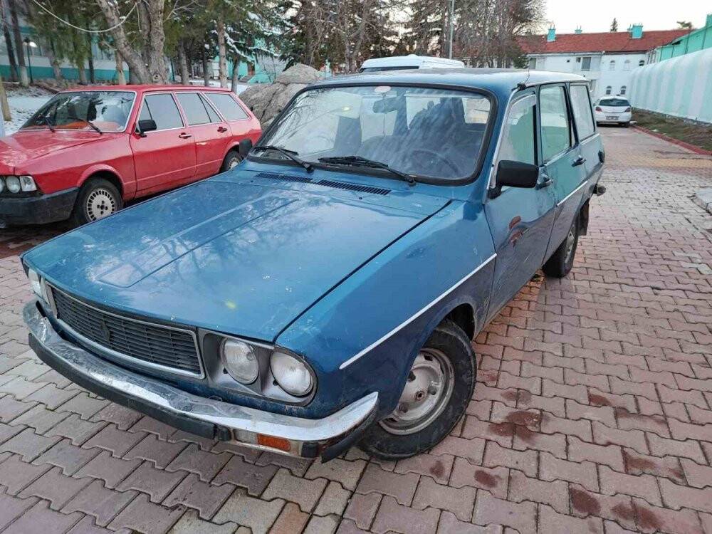 Konya'da araba çalıp gittikleri hamamda peştamalla yakalandılar