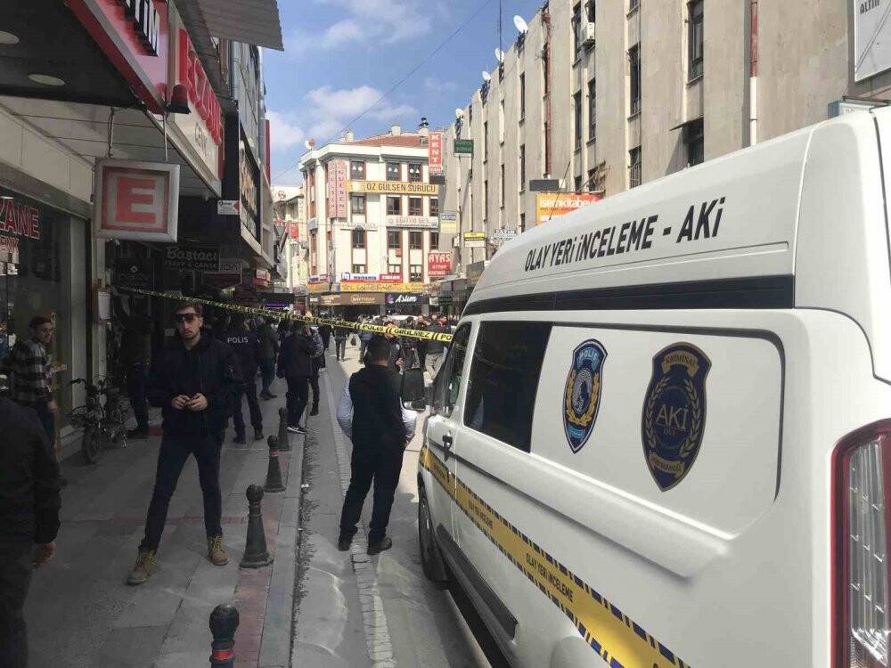 Konya'da sokak ortasında silahlı çatışma: 3 yaralı