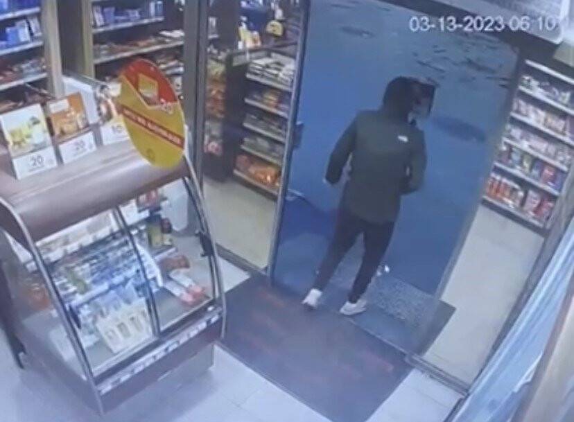 İstanbul’da akaryakıt istasyonunda bıçaklı gasp