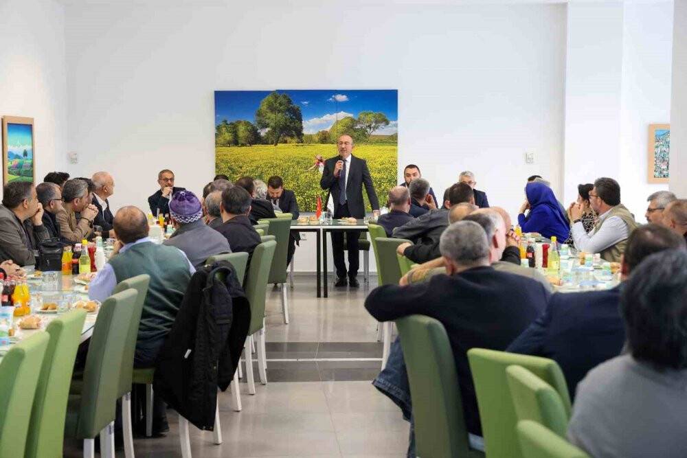 Meram'da EYT ile emekli olan personelle vedalaşma