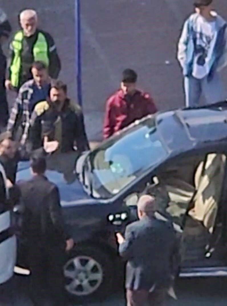 Kulak zarını patlatana kadar dövdüler: ‘Bu değilmiş’ deyip gittiler