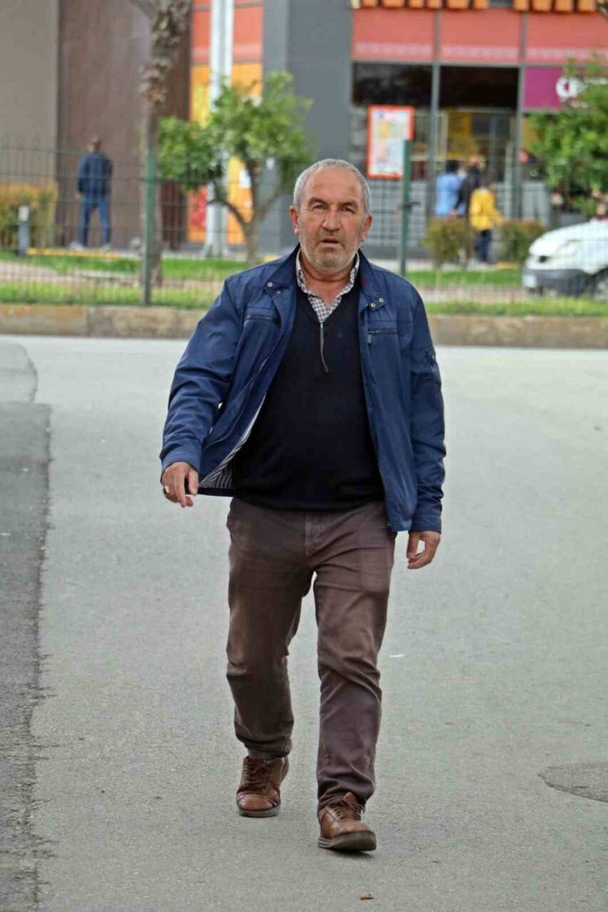 Kulak zarını patlatana kadar dövdüler: ‘Bu değilmiş’ deyip gittiler