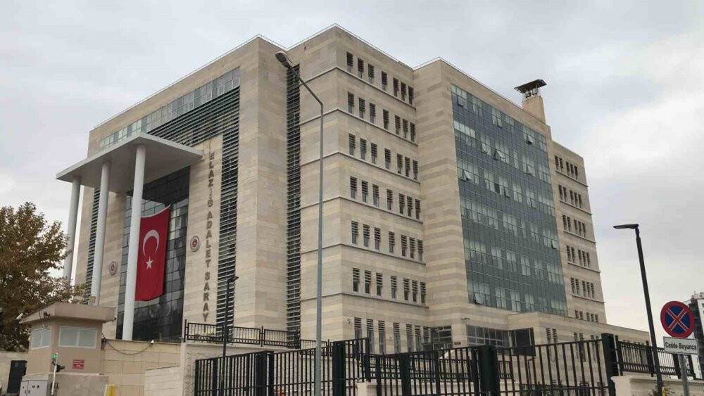 Oğlunu ve gelinini vuran baba yakalandı