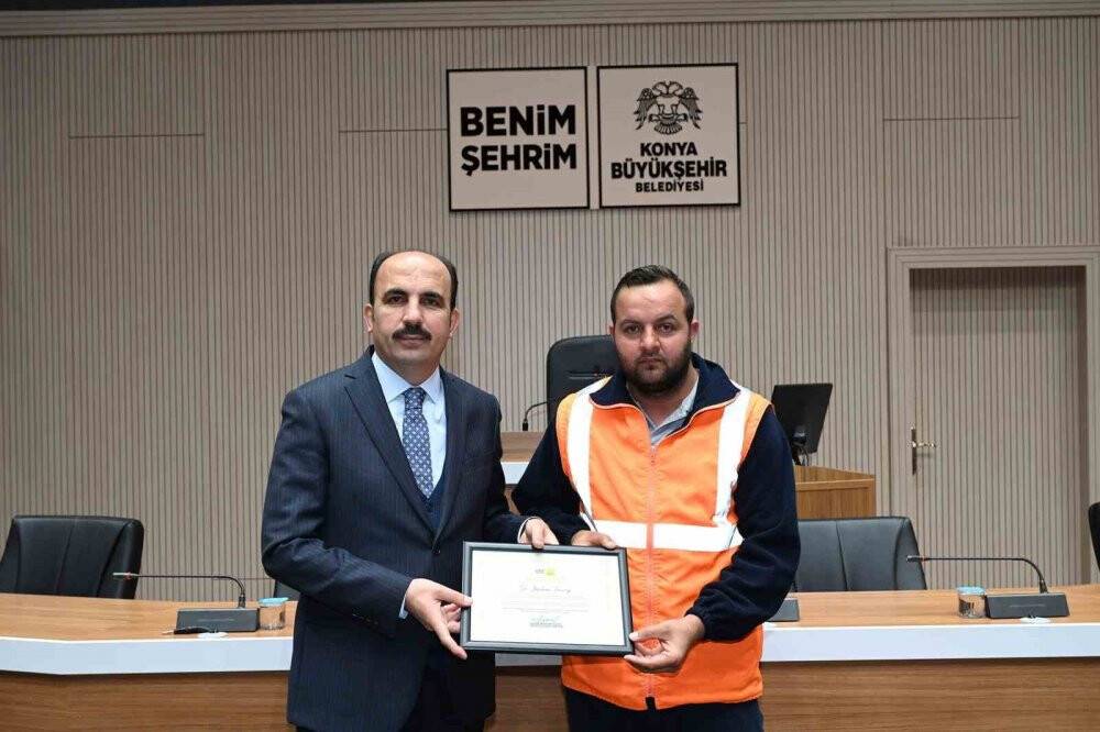 Başkan Altay2dan depremde görev yapan personele teşekkür