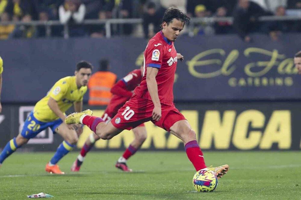 Enes Ünal, formunun zirvesinde