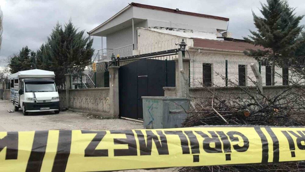 Konya'da genç kadın kızını vurması için kendisini azmettiren şahsın evinde ölü bulundu