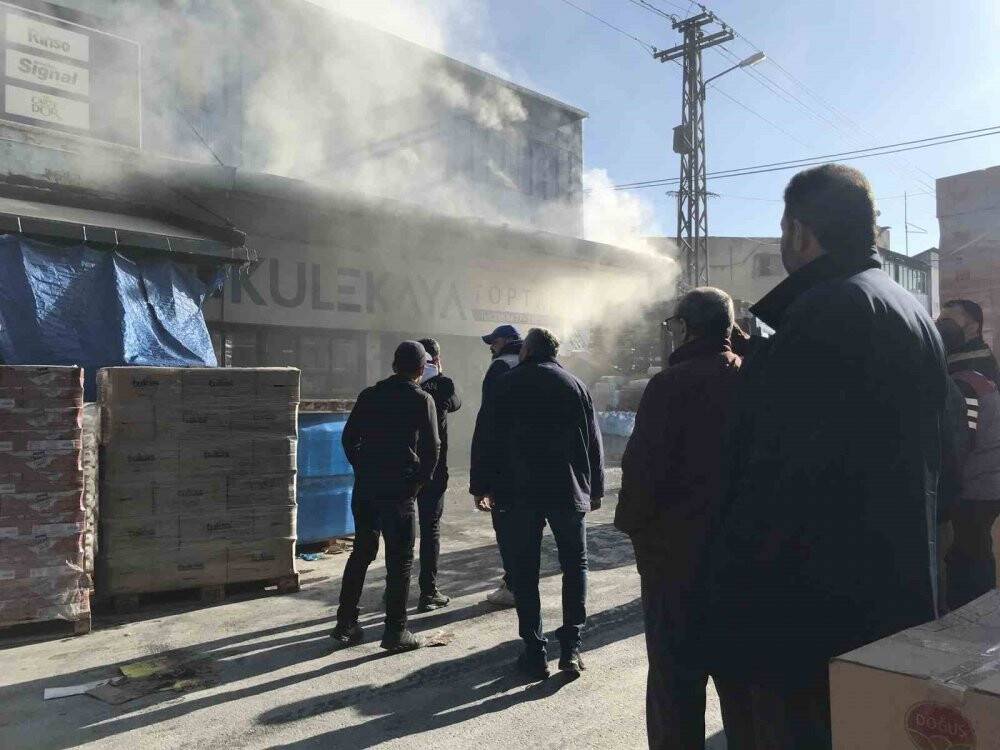 Konya'da iş yerinde yangın