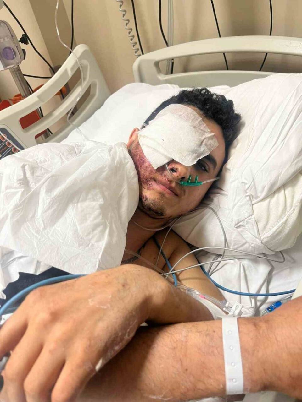 Yoğun bakımdan çıkınca izlediği görüntüler ile bir kez daha yıkıldı