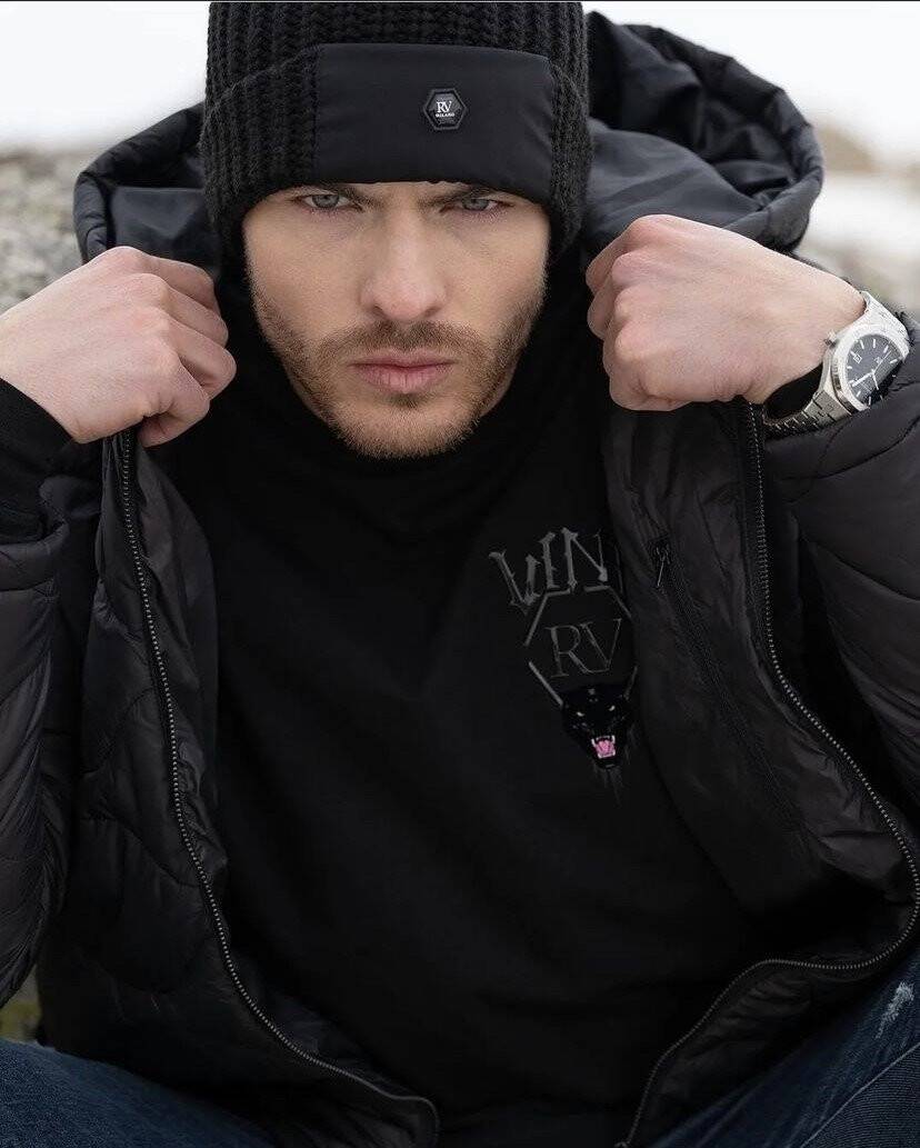 Brezilyalı modeli kargocu kılığında vurdular