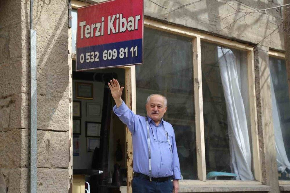 Dükkanlarını bir daha açmamak üzere kapattılar