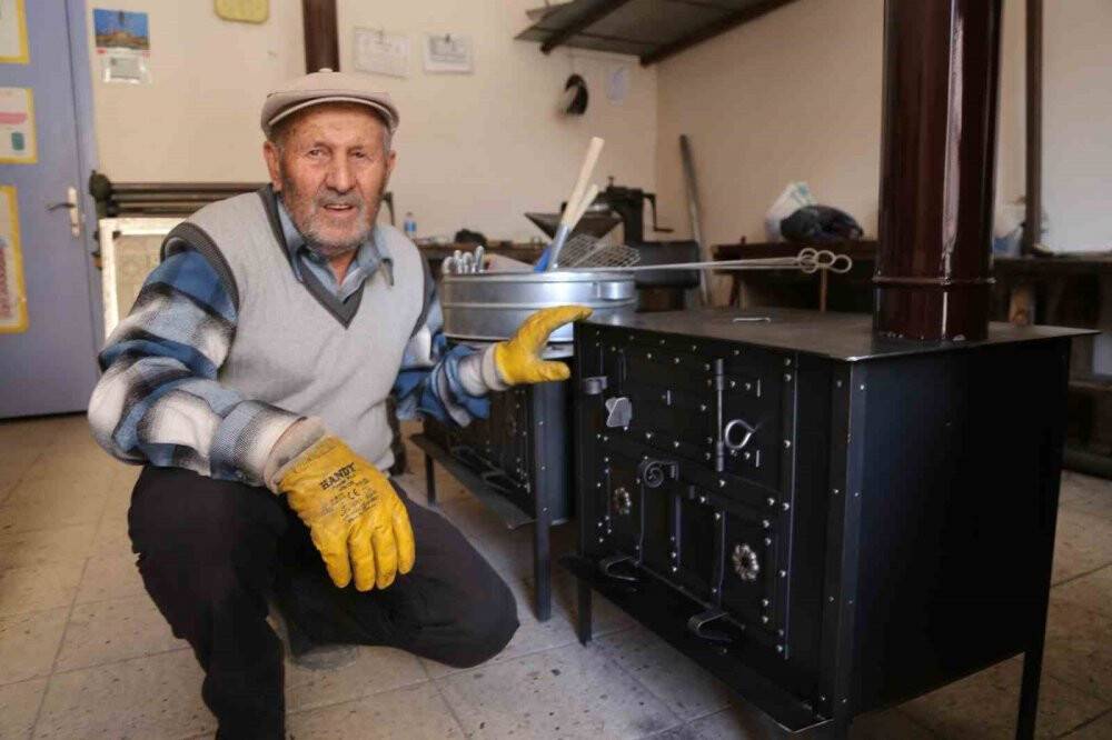 Dükkanlarını bir daha açmamak üzere kapattılar