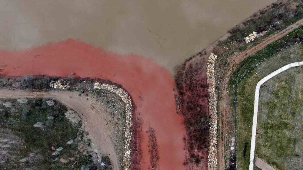 Kızılırmak’a adını veren çay adeta coştu