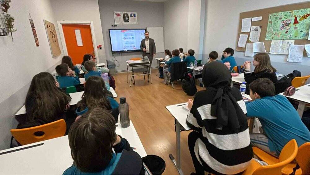 Öğrenciler bu proje ile öğretmenliğe 1-0 önde başlıyor