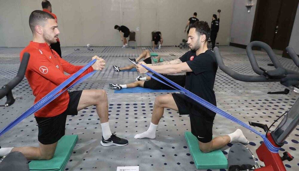 A Milli Futbol Takımı'nda Hırvatistan maçı hazırlıkları sürüyor