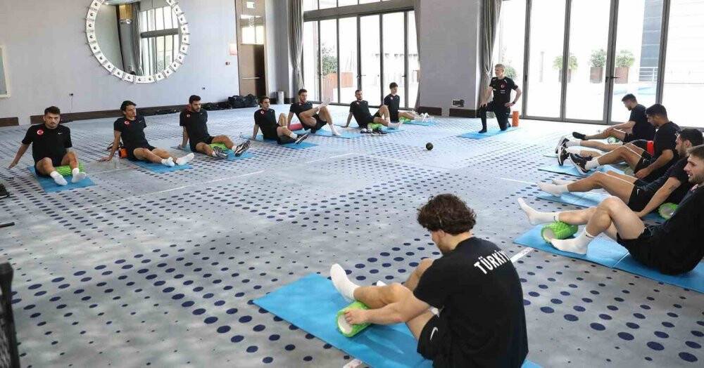 A Milli Futbol Takımı'nda Hırvatistan maçı hazırlıkları sürüyor