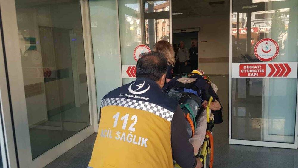 Karabük’te otomobiller çarpıştı: 2 yaralı