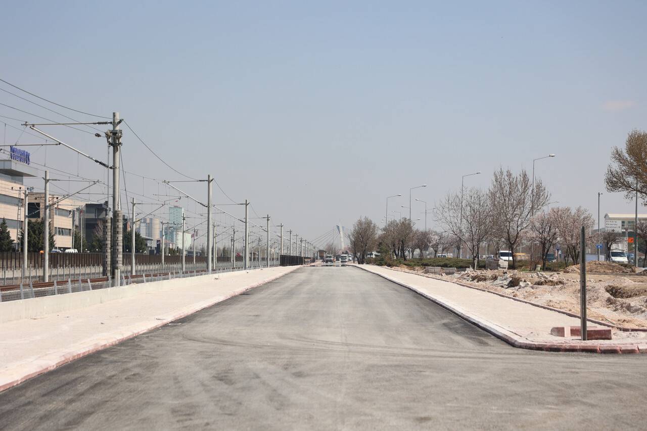 konya-buyuksehir-demiryolu-7.jpg