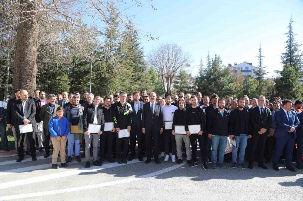 Başkan Altay: En zor zamanda görev alma iradesi gösterdiniz