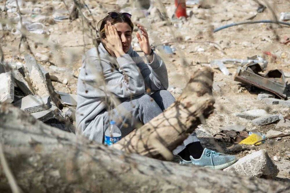 Deprem gecesi yağan yap