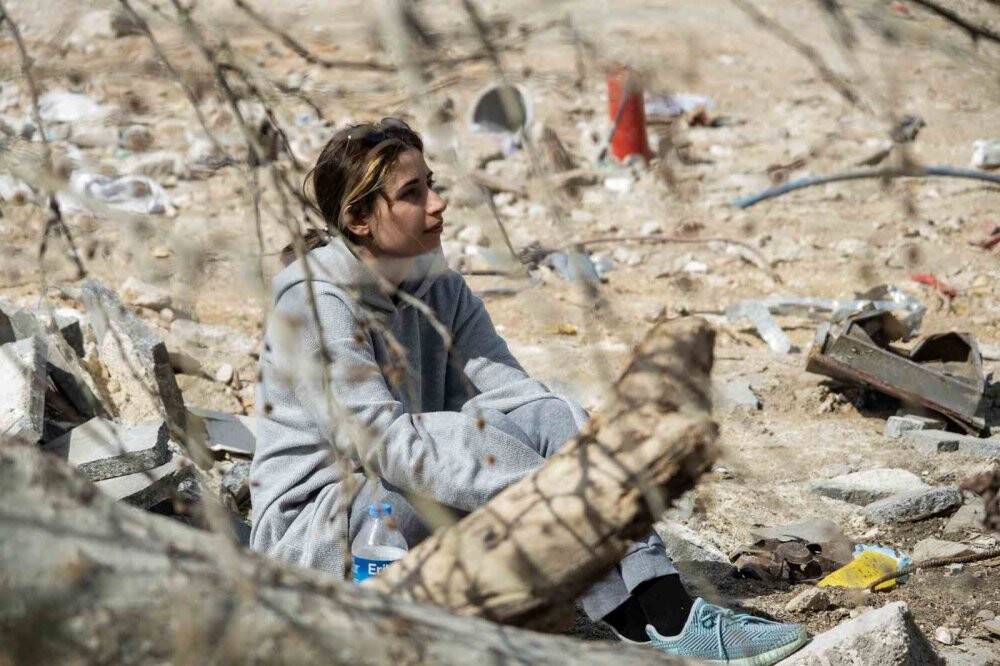 Deprem gecesi yağan yap