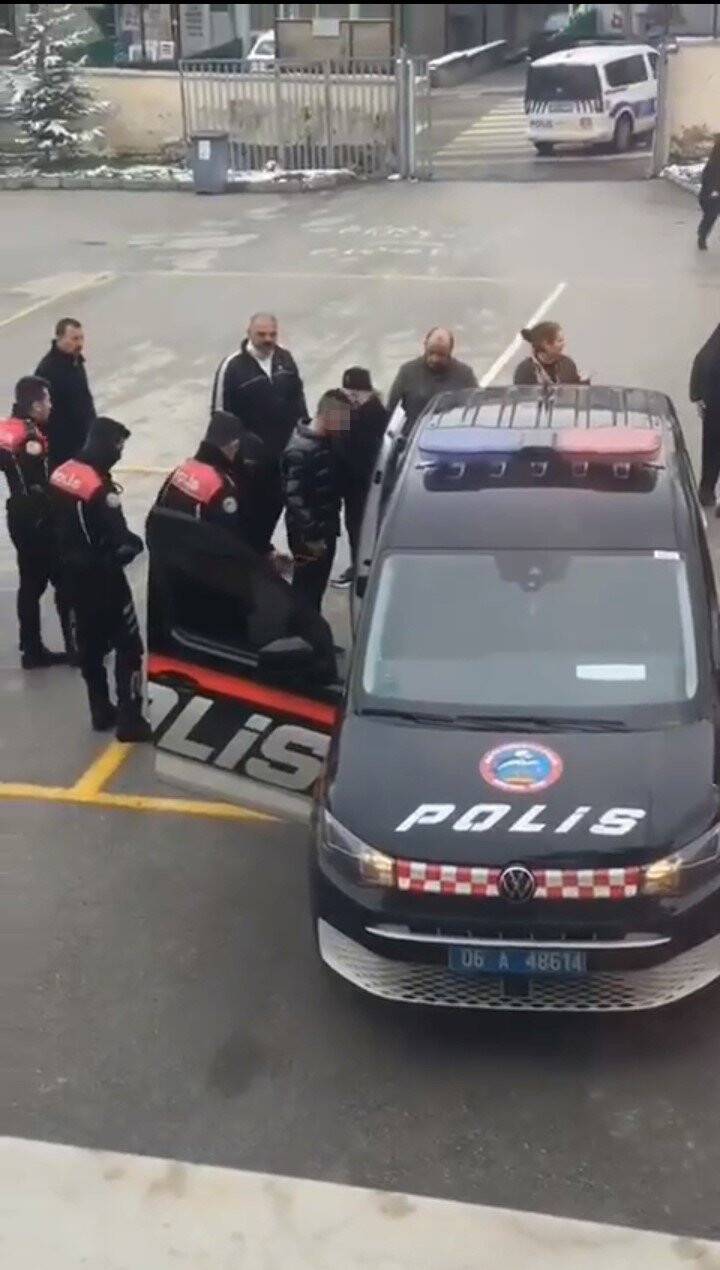 Madde bağımlısından iki okulda bıçaklı saldırı