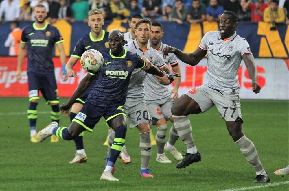 Başakşehir ile Ankaragücü 8. randevuda