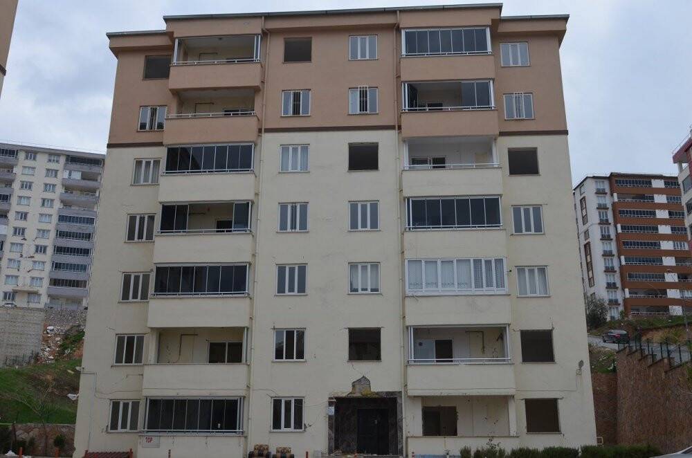 Önce ağır, sonra az hasarlı raporu verdiler